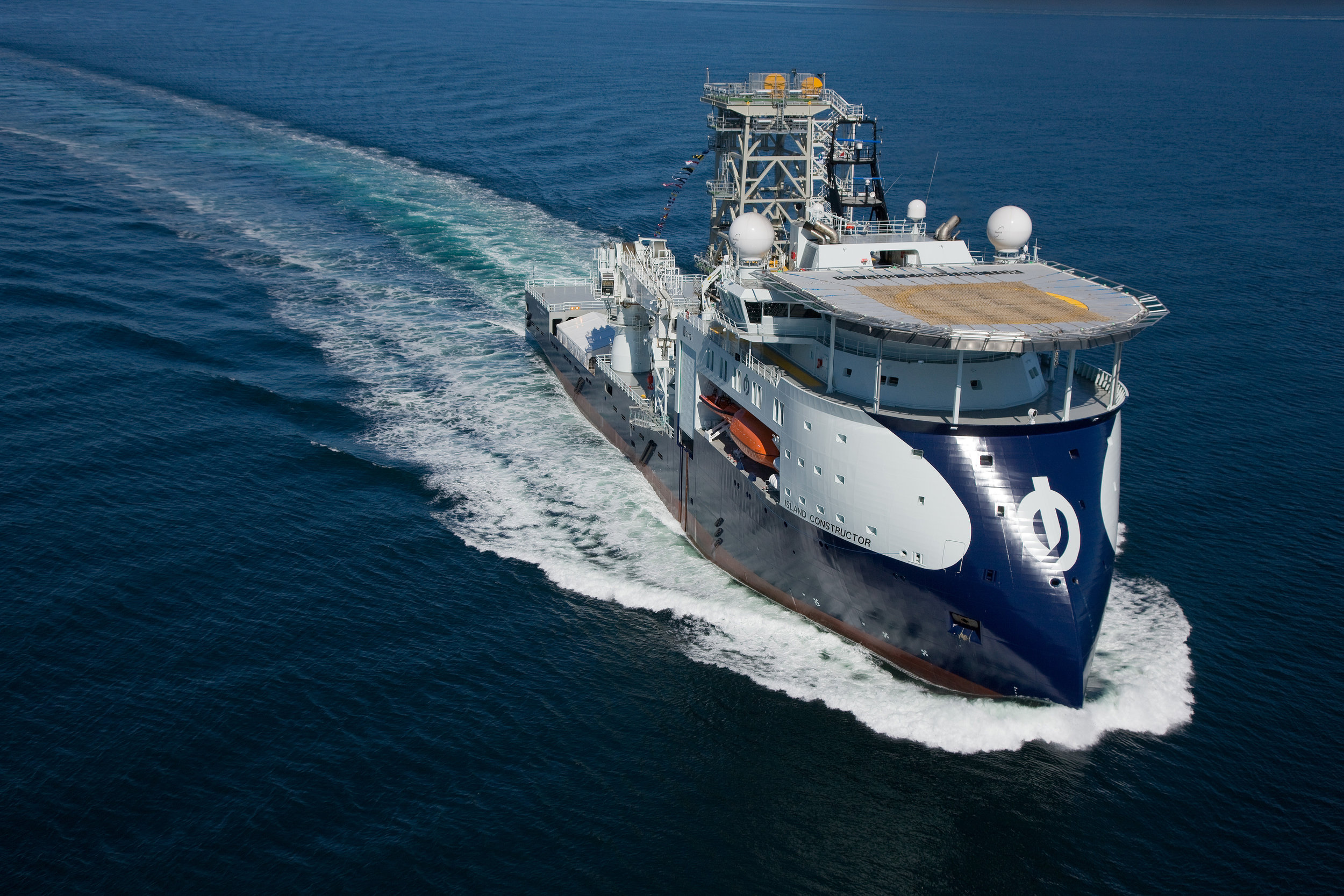 Island Constructor (Photo: Tony Hall/ Ulstein Group)